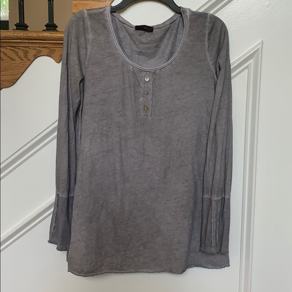 KMC shirt size large. Only worn once